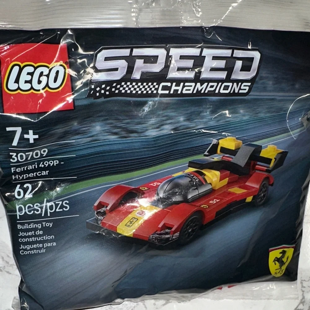 LEGO Speed Champions Ferrari 499P in Red and Yellow - Picture 2 of 3